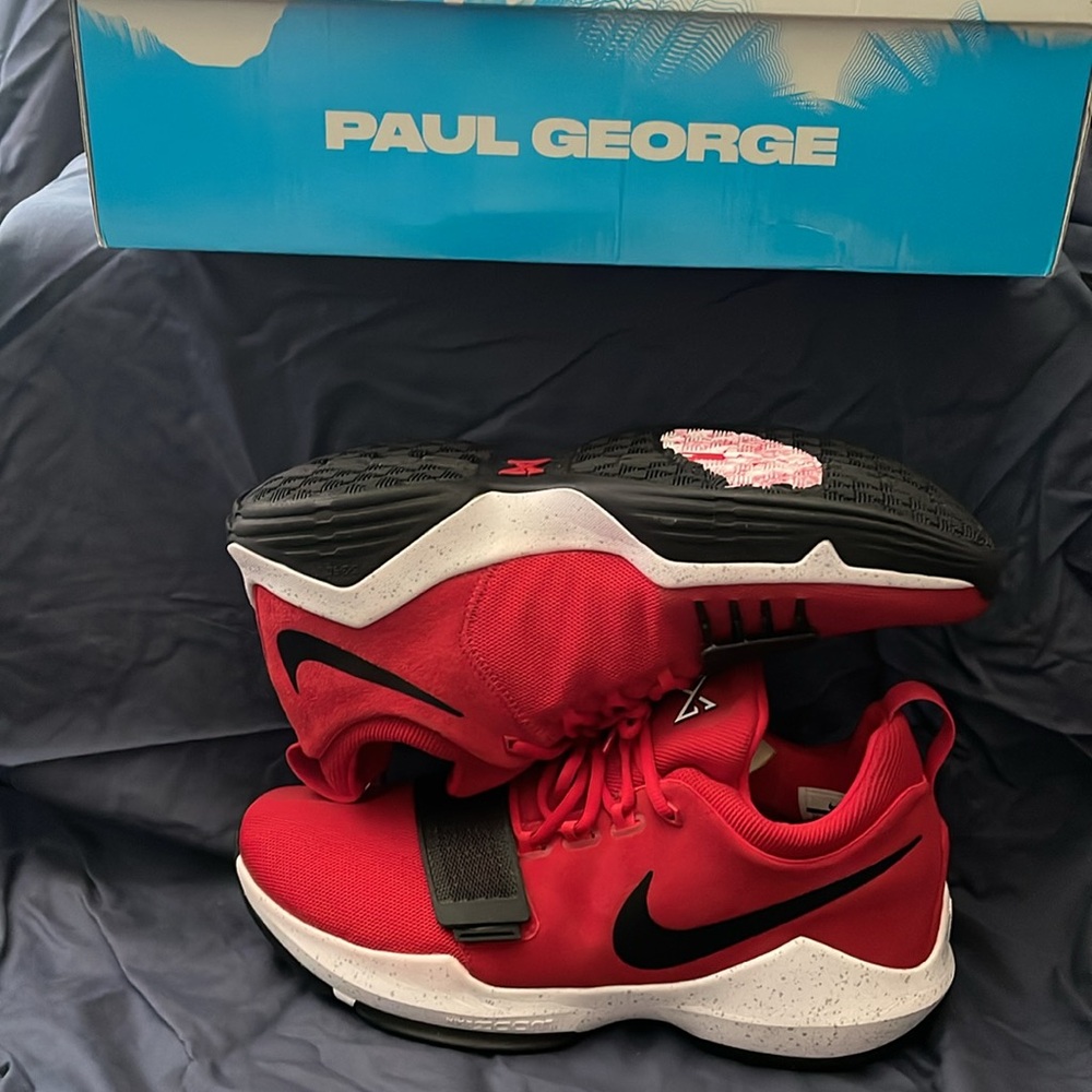 NWT Nike PG 1 Paul George University Red/BlackBasketball Shoes 878627-602 13.5 - Picture 10 of 15